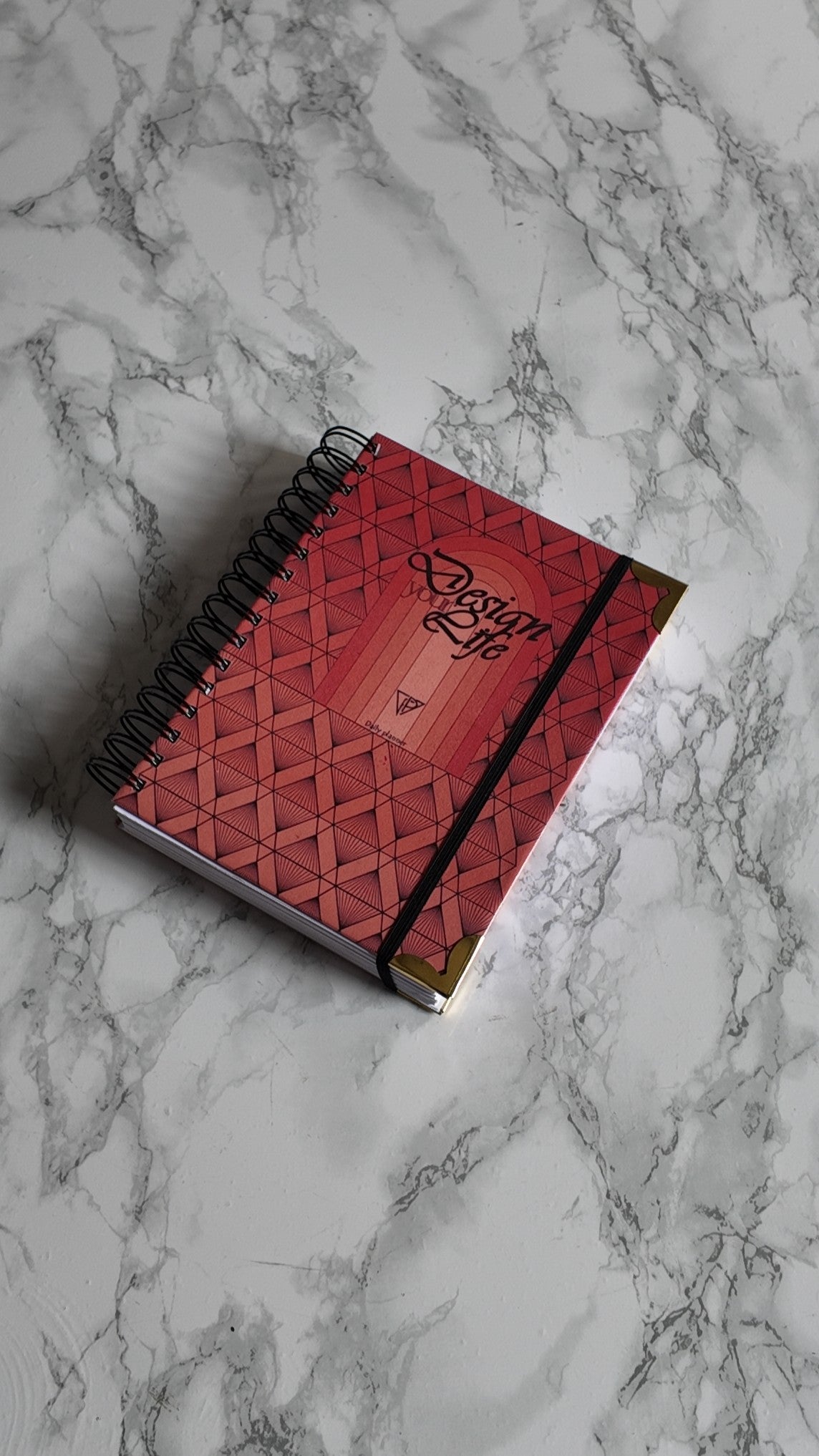 Finouss Planner A5 - journalier 6 mois - delta - rouge