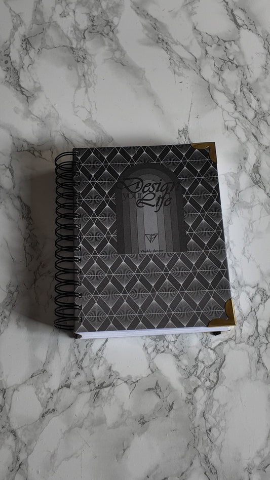 Finouss Planner A5 - Semainier 12 mois - Delta - Noir