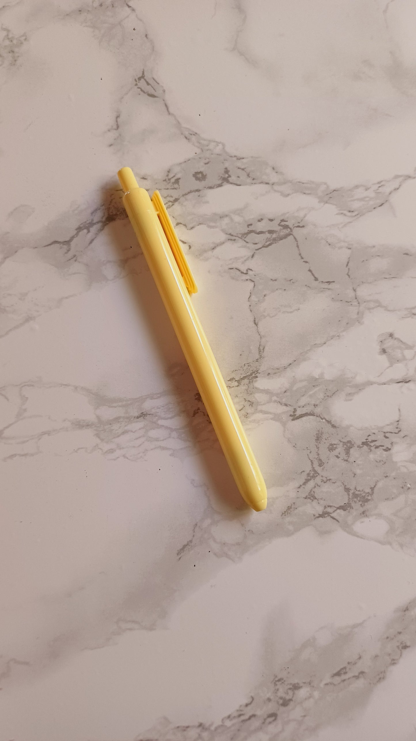stylos unis