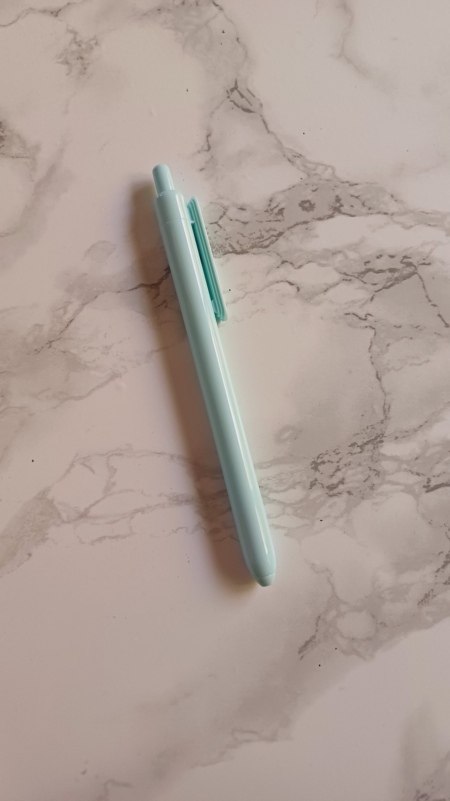 stylos unis